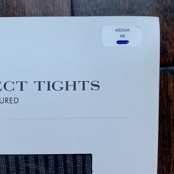 ANN TAYLOR Textured Ribbed Black Tights Size M New With Tag - Picture 7 of 8